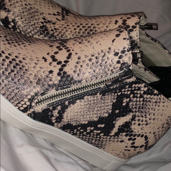 Wedges New with tags - Picture 6 of 15